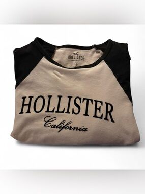 Hollister Two-Tone Raglan Shirt — Black & Cream